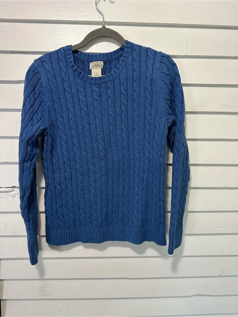 L.L. Bean Women's Cable Knit Crewneck Sweater - Blue size M